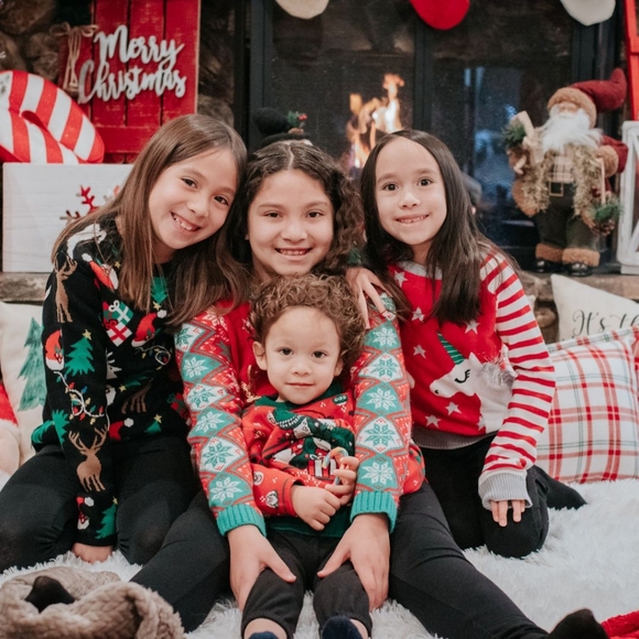 Hi, My name is Rosie and I love thrifting! - Picture 9 of 17